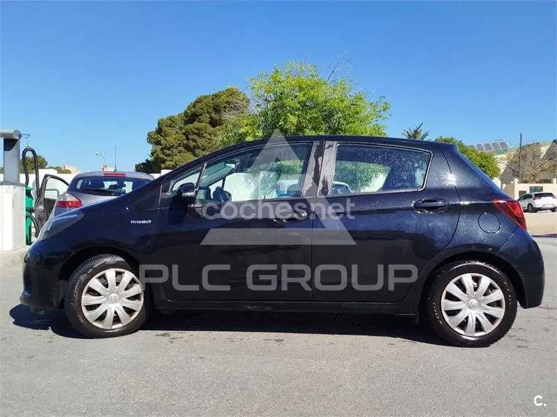 2017 Toyota YARIS