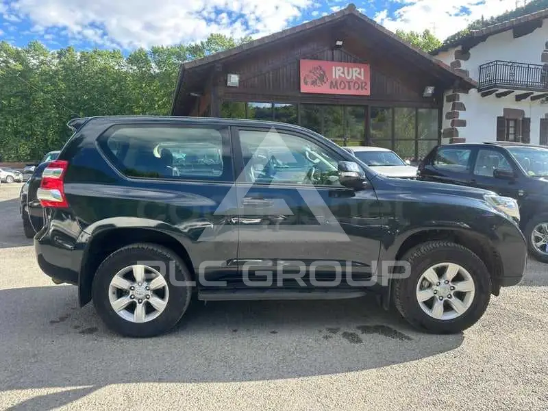 2017 Toyota LAND CRUISER