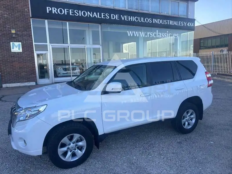 2017 Toyota LAND CRUISER