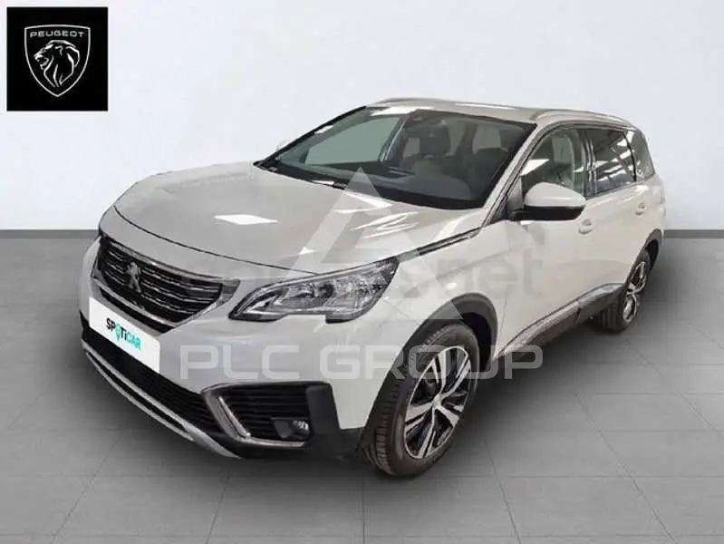 2017 Peugeot 5008