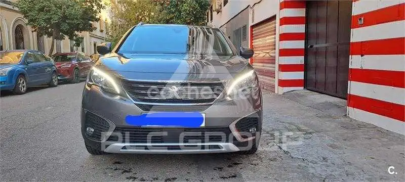 2017 Peugeot 5008