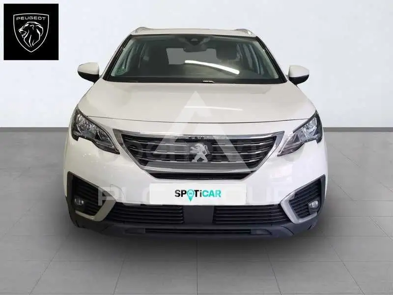 2017 Peugeot 5008