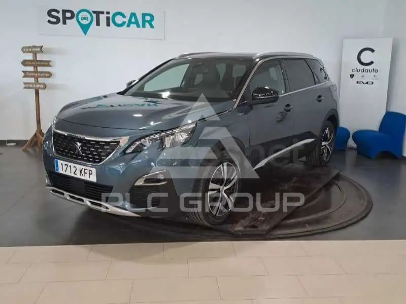 2017 Peugeot 5008