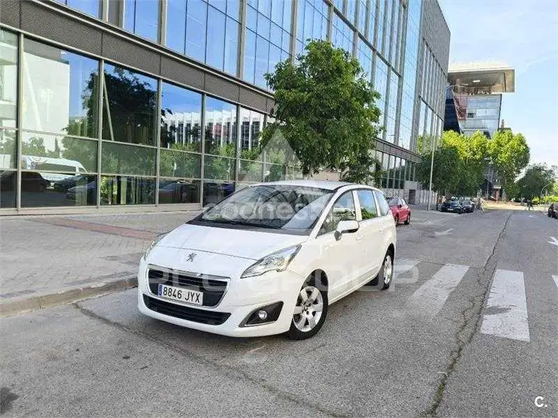 2017 Peugeot 5008
