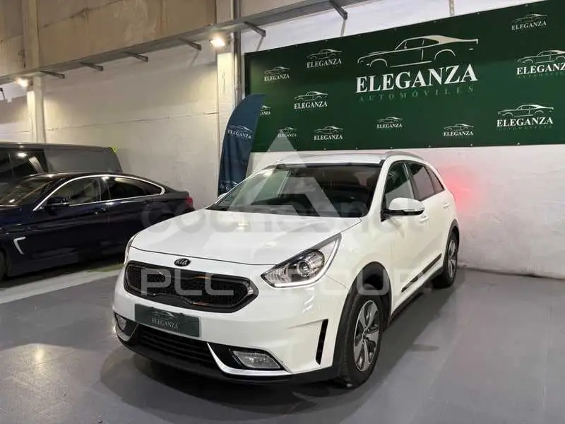 2017 KIA Niro