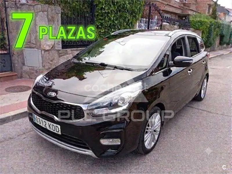 2017 KIA Carens
