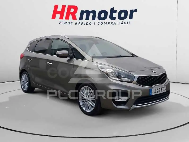 2017 KIA Carens