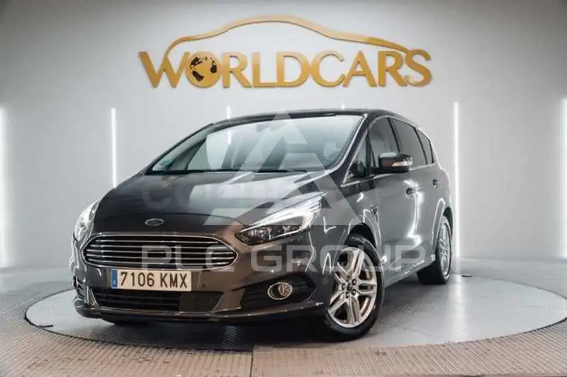 2017 Ford S-Max