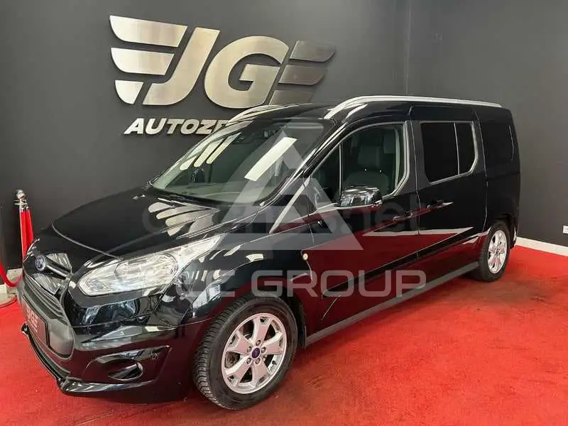 2017 Ford Tourneo