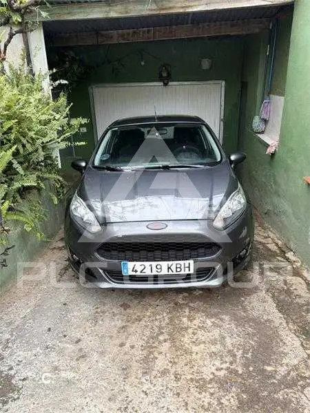 2017 Ford FIESTA