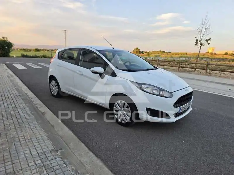 2017 Ford FIESTA