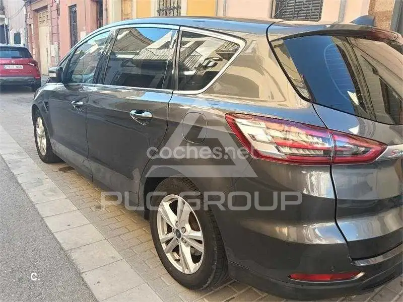 2017 Ford S-Max