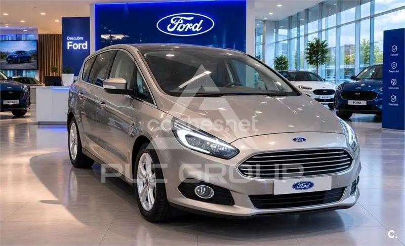 2017 Ford S-Max