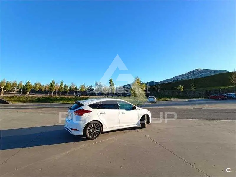 2017 Ford FOCUS