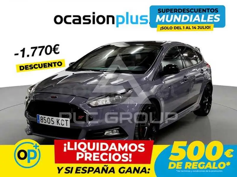 2017 Ford FOCUS