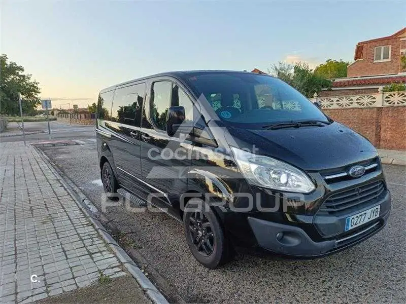 2017 Ford Tourneo