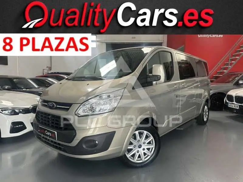 2017 Ford Tourneo