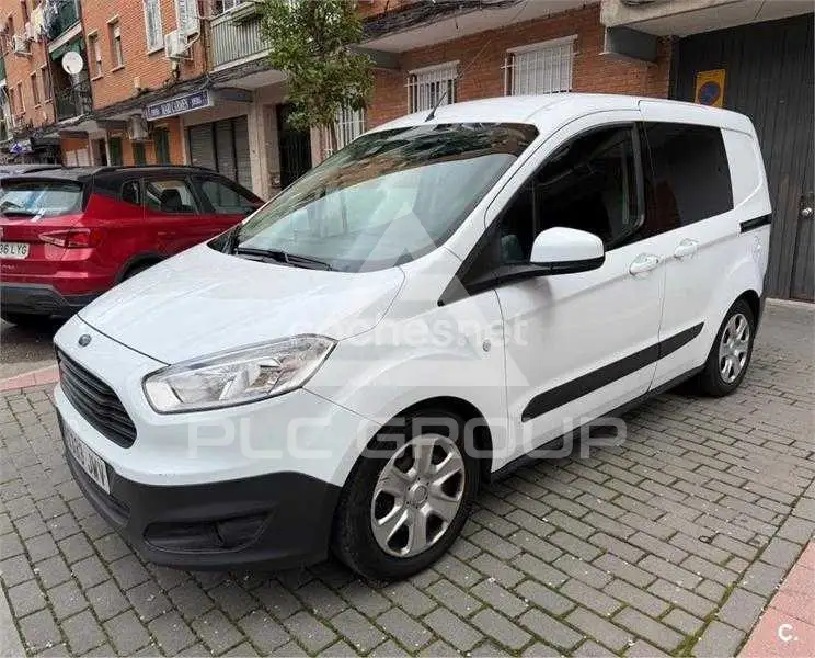 2017 Ford Tourneo