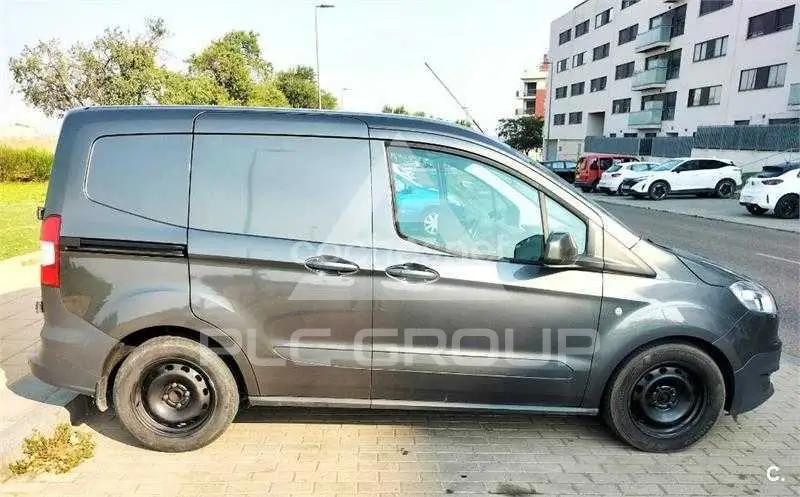 2017 Ford Tourneo