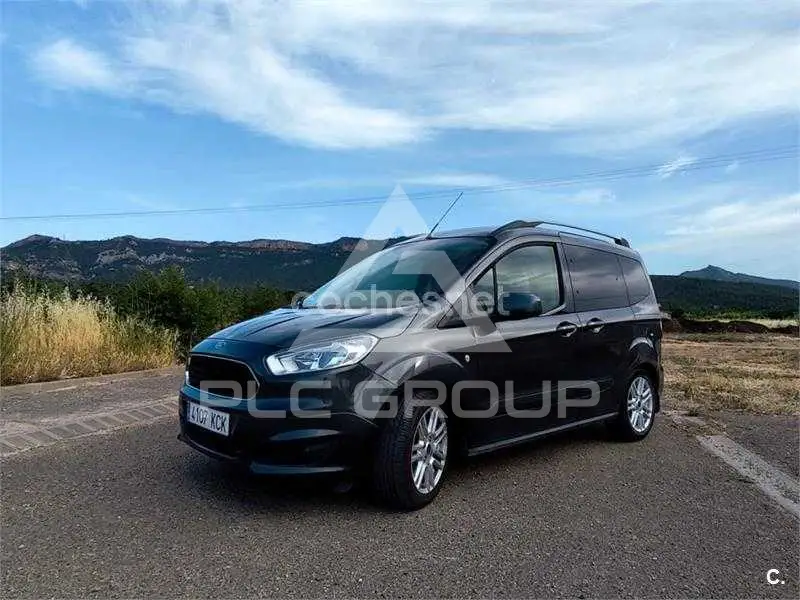 2017 Ford Tourneo