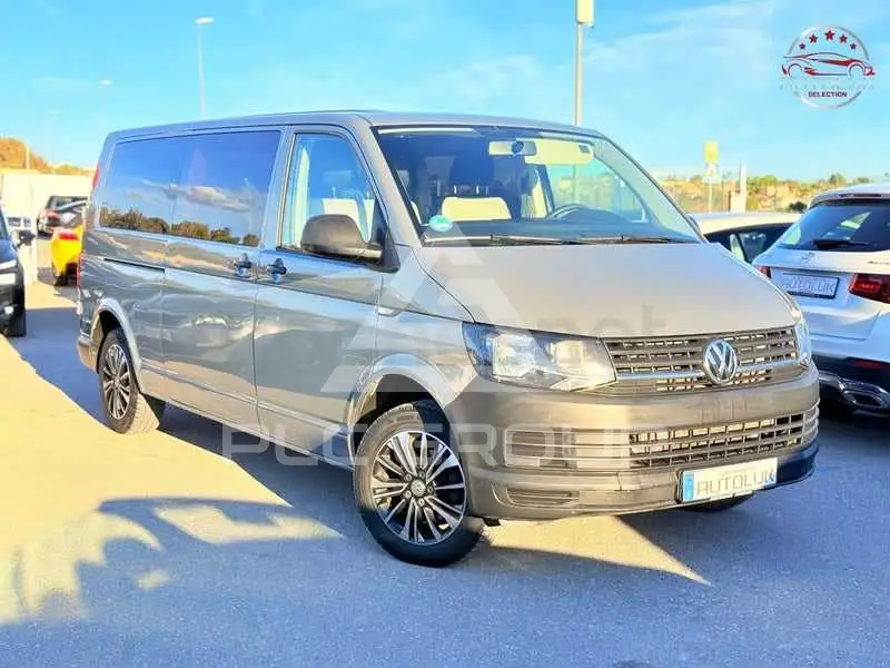 2017 Volkswagen CARAVELLE