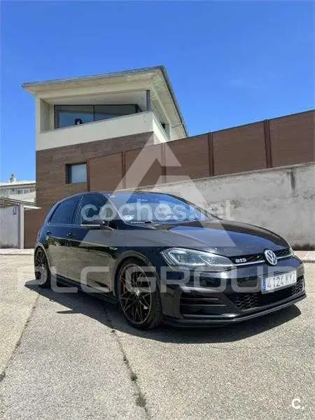 2017 Volkswagen GOLF