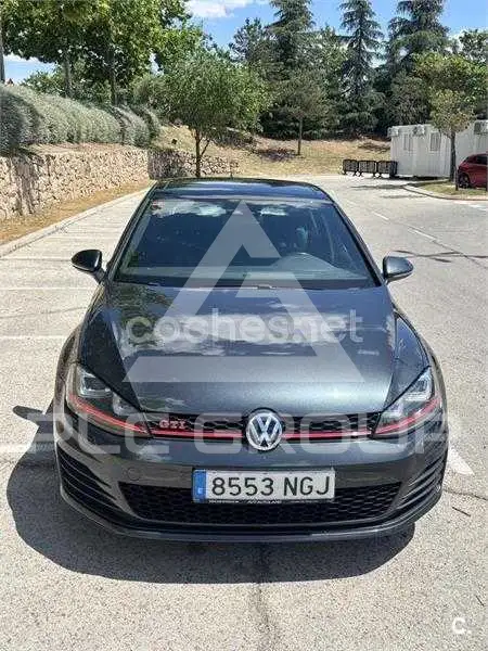 2017 Volkswagen GOLF