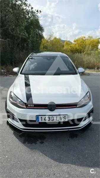 2017 Volkswagen GOLF