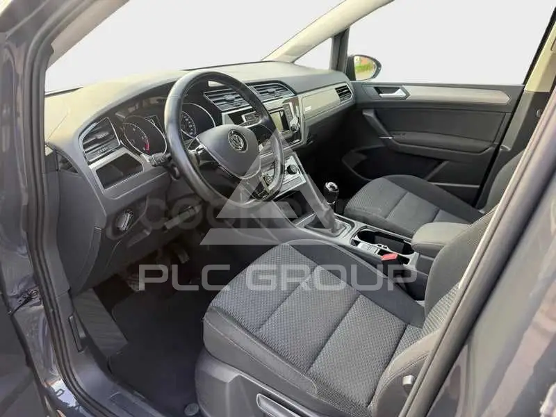 2017 Volkswagen Touran