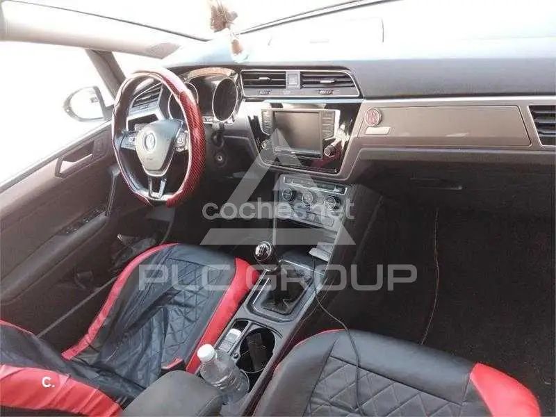 2017 Volkswagen Touran