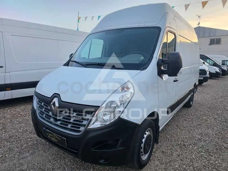 2017 Renault Master