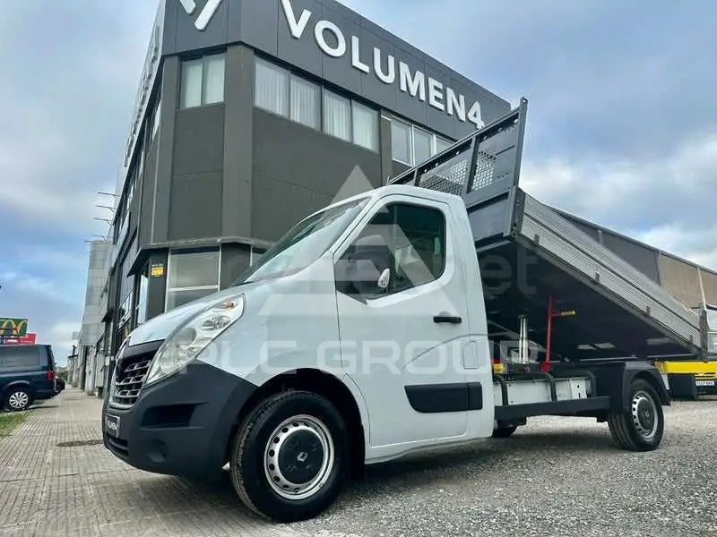 2017 Renault Master