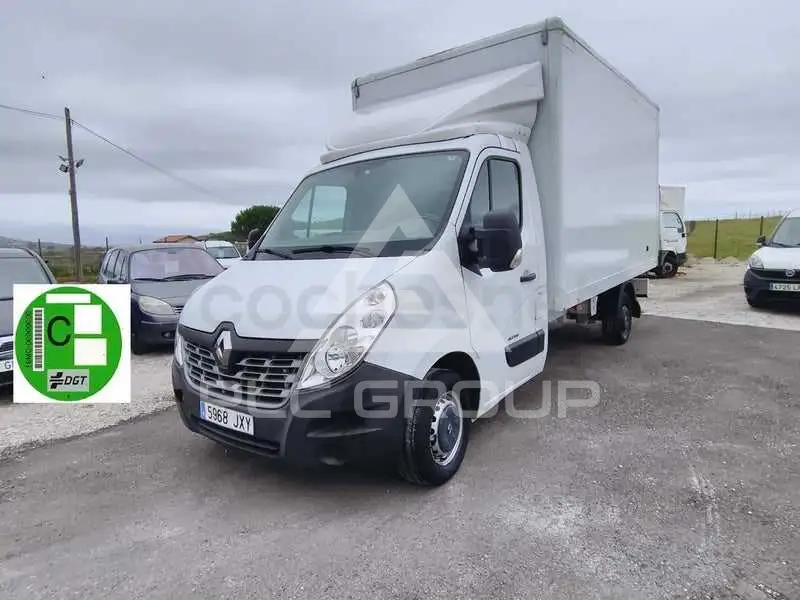 2017 Renault Master