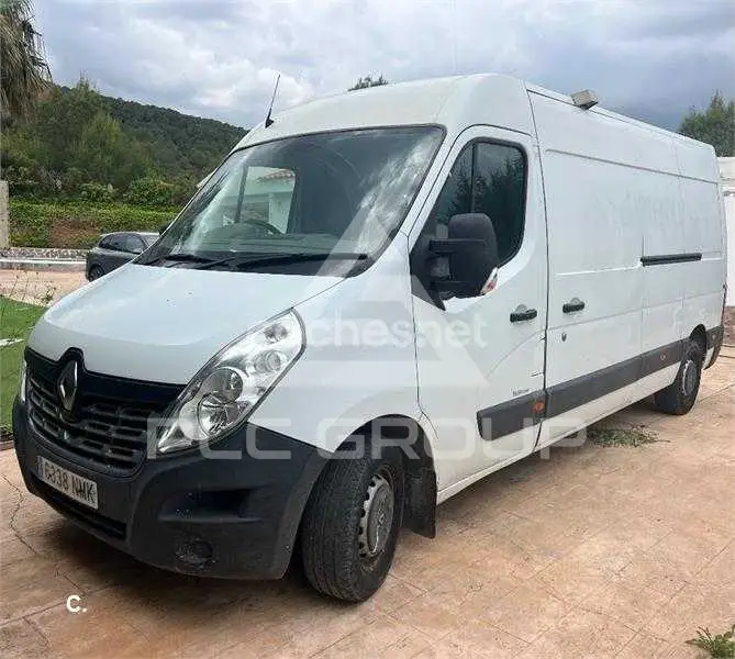 2017 Renault Master