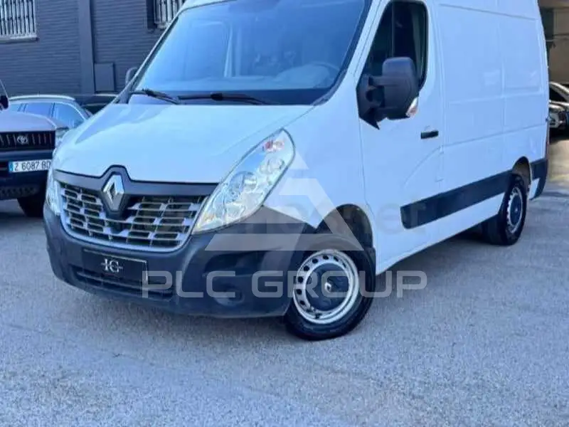 2017 Renault Master