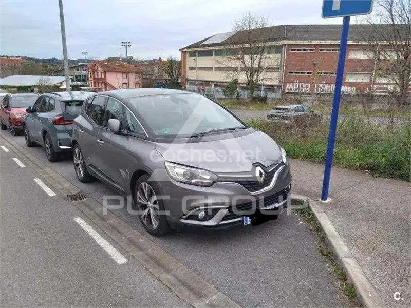 2017 Renault Scenic