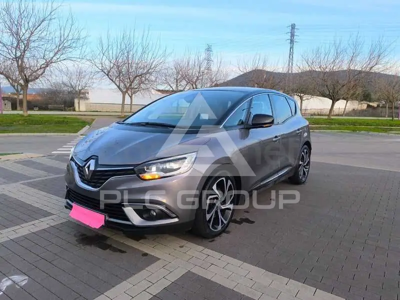 2017 Renault Scenic