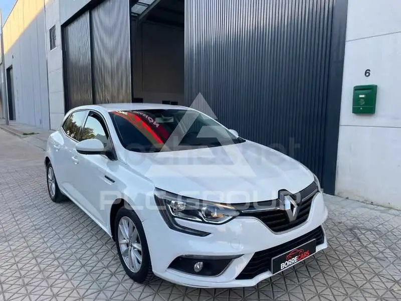 2017 Renault Megane