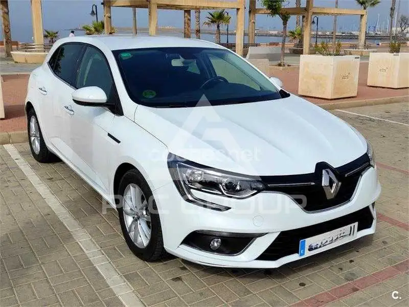 2017 Renault Megane