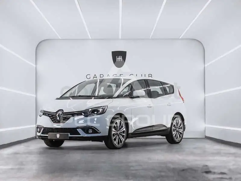 2017 Renault Grand Scenic