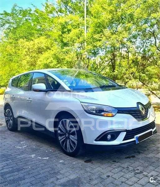 2017 Renault Grand Scenic