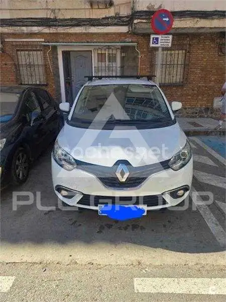 2017 Renault Grand Scenic