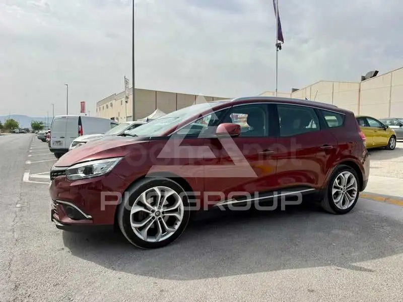 2017 Renault Grand Scenic