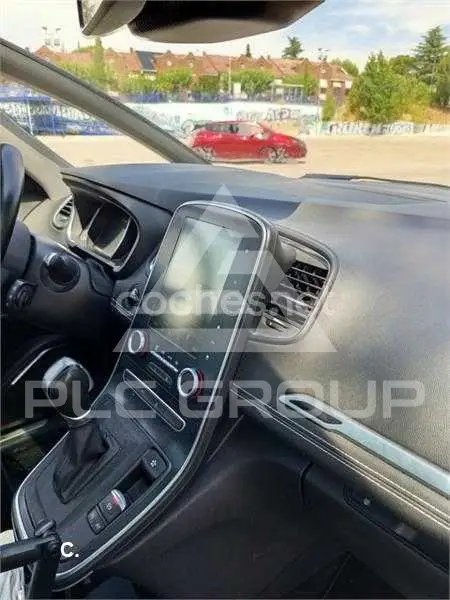 2017 Renault Grand Scenic