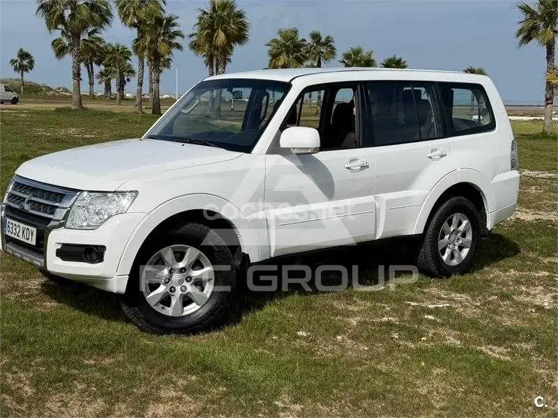 2018 Mitsubishi MONTERO