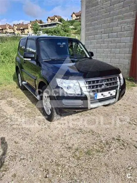2018 Mitsubishi MONTERO