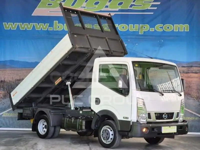 2018 Nissan 