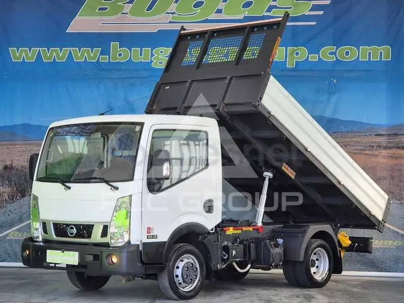 2018 Nissan NT400