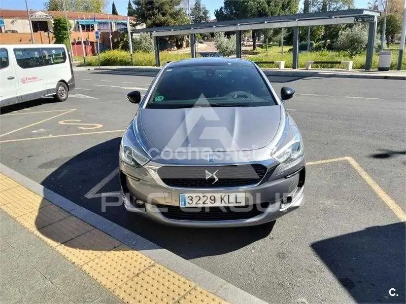 2018 DS DS5