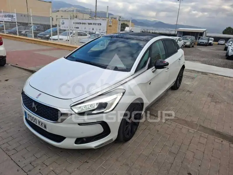 2018 DS DS5